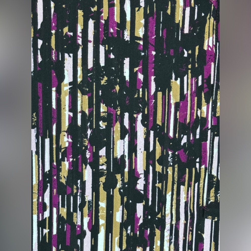 NYDJ Pintuck Blouse- Sz Large - Picture 8 of 9